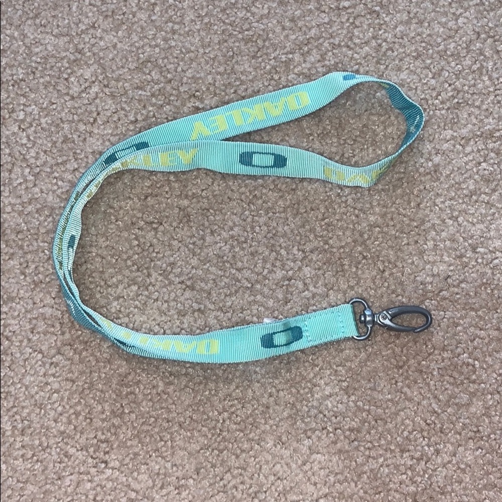 Oakley lanyard